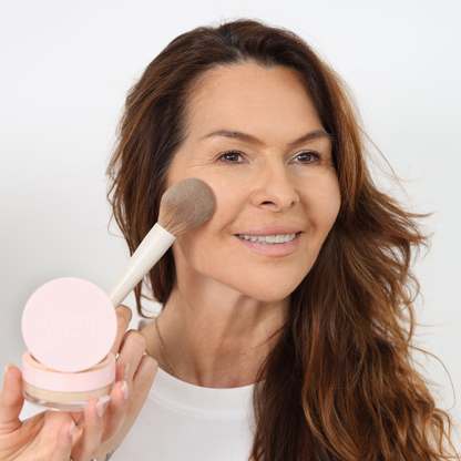 Mineralni puder v prahu light